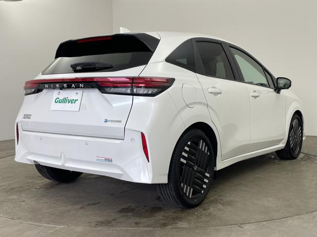 オーラ G レザーエディション ・プロパイロット・BOSEサウンドシステム・衝突軽減ブレーキ・レーンキープアシスト・レーダークルーズコントロール・BSM・前席シートヒーター・ETC・ステアリングヒーター・デジタルインナーミラー(3枚目)