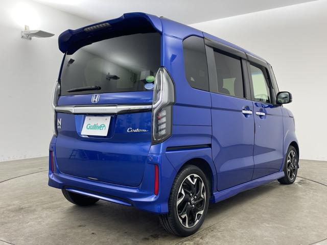 Ｎ－ＢＯＸカスタム Ｇ・Ｌターボホンダセンシング　純正ナビ　ＴＶ　ビルトインＥＴＣ　両側パワースライドドア　衝突軽減ブレーキ　レーンキープアシストシステム　オートハイビーム　ハーフレザー　パドルシフト　ＬＥＤヘッドライト　純正アルミホイール（3枚目）