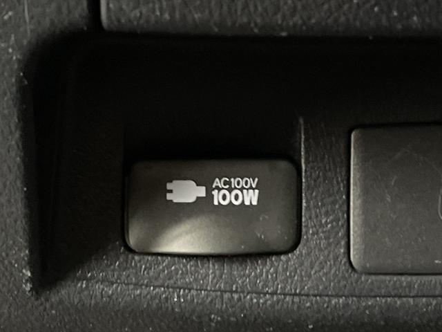 ヴェルファイア ２．５Ｚ　Ｇエディション　純正９型ナビ　フリップダウンモニター　社外２０インチＡＷ　ＰＣＳ　ＬＴＡ　両側電動スライド衝突軽減　　レーダークルーズ　革シート　クリアランスソナー　ドラレコ　ＬＥＤライト　ＡＣ１００Ｖ　ＥＴＣ　ＴＶ（70枚目）