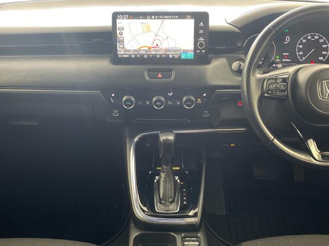 ヴェゼル ｅ：ＨＥＶ　Ｚ　◆ホンダセンシング◆アダプティブクルーズコントロール（ＡＣＣ）◆衝突軽減ブレーキ（ＣＭＢＣ）◆車線逸脱支援システム（ＬＫＡＳ）◆誤発進抑制機能◆後方ご発進抑制機能◆近距離衝突軽減ブレーキ（19枚目）