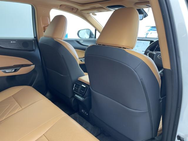 ������тm���C�P���̃K���o�[�����炱���ł��鍂������I���Q�O�Q�O�N�P���@�i���j���{�\����������������ׁi�������ÎԔ���s��̑�蔃����Ǝ҂�ΏۂƂ����u���Î����Ԕ���䐔�m���D�P�����v���j