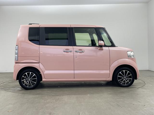 Ｎ－ＢＯＸ Ｇ・Ｌパッケージ　・カロッツェリアナビ（ＣＤ／ＤＶＤ／ＳＤ／ＴＶ）・片側パワースライドドア・社外アルミホイール・ＨＩＤヘッドライト・ビルトインＥＴＣ・ヘッドライトレベライザー・バックカメラ・ステアリングリモコン（7枚目）