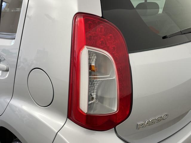 パッソ Ｘ　Ｌパッケージ　純正ナビ　ＴＶ　Ｂｌｕｅｔｏｏｔｈ　ＣＤ　ＳＤ　バックカメラ　横滑り防止装置　ＥＴＣ　ドライブレコーダー　フロアマット　ドアバイザー　アイドリングストップ　ヘッドライトレベライザー　スマートキー（37枚目）
