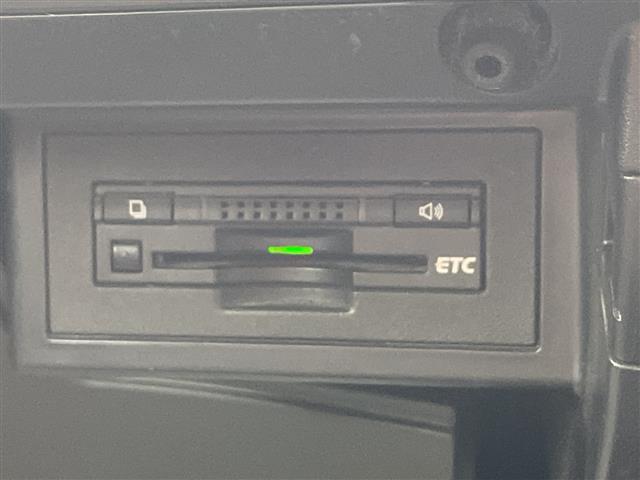 ランドクルーザープラド ＴＸ　純正ナビ　ＴＶ　ビルトインＥＴＣ　モデリスタエアロ　ルーフレール　ＨＩＤヘッドライト　４ＷＤ　オートライト　純正アルミホイール　カーテンエアバック　スマートキー　プッシュスタート　革調シートカバー（29枚目）