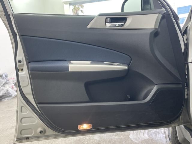 �w�z�C�[���R�[�g�x�̓K���X�햌�����ޑϋv���ő��s���̗l�X�ȉ�����K�[�h���邱�Ƃő������P��������򁕝����������҂ł��܂��B���������ꂩ�����Ĕ����������邽�߂ɂ����߂��������i�ł��B