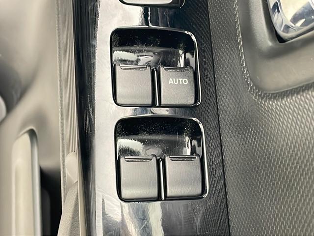 スペーシアカスタム ハイブリッドＸＳターボ　純正９インチナビ　フルセグＴＶ　Ｂｌｕｅｔｏｏｔｈ／ＤＶＤ／ＵＳＢ　全方位カメラ　ビルトインＥＴＣ　デュアルセンサーブレーキサポート　車線逸脱警報　コーナーセンサー　横滑り防止装置　クルコン　ターボ（46枚目）