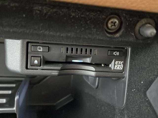 ＩＳ ＩＳ３００ｈ　サンルーフ　純正１０．３インチメモリナビ（フルセグ　ＢＴ　ＢＤ　ＤＶＤ　ＡＵＸ　ミュージックサーバー）　ＢＳＭ　ＲＳＡ　ＰＫＳＡ　ＰＫＳＢ　前後コーナーセンサー　合皮シート（茶）　前席シートヒーター（37枚目）