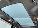 ２０Ｓ　ＡＭ／ＦＭ／ＣＤ／ＭＤ　サンルーフ　ＥＴＣ　ＡＢＳ　ハロゲンライト　リモコンキー　オートエアコン　純正フロアマット　ウォークスルー　両側スライドドア　電動格納ミラー　サイドバイザー　Ｗエアバッグ（25枚目）