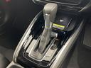 ｅ：ＨＥＶ　Ｚ　・登録済未使用車・ホンダセンシング・衝突軽減ブレーキ・路外逸脱抑制機能・ＢＳＭ・アダプティブクルーズコントロール・踏み間違い防止・後退出庫サポート・純正ナビ・ＵＳＢ・置くだけ充電・ＥＴＣ・バックカメラ（28枚目）