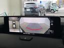 ＸＤ　Ｓパッケージ　純正１２．３インチナビ　全方位カメラ　衝突軽減　レーンキープアシスト　ＢＳＭ　パーキングセンサー　車線逸脱警報システム　誤発進抑制制御　標識連動車速設定　パワーシート　シートヒーター　置くだけ充電（24枚目）