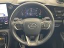 ＮＸ３５０ｈ　Ｆスポーツ　純正１４インチＤＡ　ワンオーナー車　全方位カメラ　レクサスセーフティセンス＋　ＢＳＭ　パワーバックドア　デジタルインナーミラー　ＨＵＤ　革シート　三眼ＬＥＤ　純正２０インチＡＷ　置くだけ充電（22枚目）