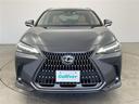 NX NX350h バージョンL マイナーチェンジ後モデル・パノラマルーフ・デジタルインナーミラー・純正前後ドラレコ・電動格納式後席・レクサスセーフティ+・ETC2.0・カラーヘッドアップディスプレイ・純正20インチアルミホイール 中古車画像_4