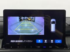 【純正ナビ】専用設計で車内の雰囲気にマッチ！ナビ利用時のマップ表示は見やすく、いつものドライブがグッと楽しくなります！ 5