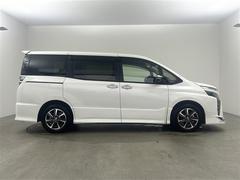 安心の全車保証付き！（※部分保証、国産車は納車後３ヶ月、輸入車は納車後１ヶ月の保証期間となります）。その他長期保証（有償）もご用意しております！※長期保証を付帯できる車両には条件がございます。 6