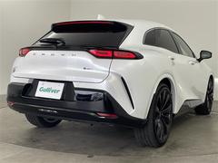 安心の全車保証付き！（※部分保証、国産車は納車後３ヶ月、輸入車は納車後１ヶ月の保証期間となります）。その他長期保証（有償）もご用意しております！※長期保証を付帯できる車両には条件がございます。 6
