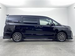 ����С����롼�פǤϼ��ץ᡼���������׼ּ�򤪼�갷�����Ƥ���ޤ��������󣴣���Ź�ޤκ߸ˤ��椫�餪���ͤ˥ԥå���ΰ������Ƥ��ޤ��� 4