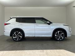 �¿��������ݾ��դ����ʢ���ʬ�ݾڡ��񻺼֤�Ǽ�ָ壳���͢���֤�Ǽ�ָ壱������ݾڴ��֤Ȥʤ�ޤ��ˡ�����¾Ĺ���ݾڡ�ͭ���ˤ⤴�Ѱդ��Ƥ���ޤ�����Ĺ���ݾڤ����ӤǤ����ξ�ˤϾ�郎�������ޤ��� 6