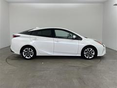 �¿��������ݾ��դ����ʢ���ʬ�ݾڡ��񻺼֤�Ǽ�ָ壳���͢���֤�Ǽ�ָ壱������ݾڴ��֤Ȥʤ�ޤ��ˡ�����¾Ĺ���ݾڡ�ͭ���ˤ⤴�Ѱդ��Ƥ���ޤ�����Ĺ���ݾڤ����ӤǤ����ξ�ˤϾ�郎�������ޤ��� 6