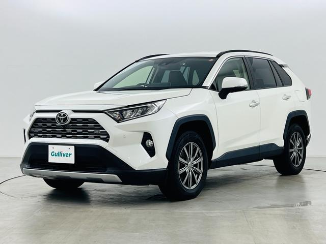 ＲＡＶ４ Ｇ　Ｚパッケージ　ワンオーナー　トヨタセーフティーセンス　ナビ付純正ディスプレイオーディオ　バックカメラ　ＥＴＣ　置くだけ充電　電子パーキング　パワーバックドア　パワーシート　シートヒーター　ステアリングヒーター（16枚目）