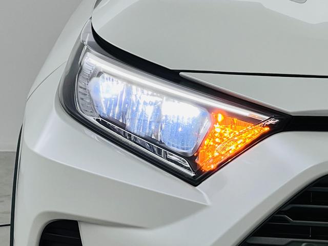 ＲＡＶ４ Ｇ　Ｚパッケージ　ワンオーナー　トヨタセーフティーセンス　ナビ付純正ディスプレイオーディオ　バックカメラ　ＥＴＣ　置くだけ充電　電子パーキング　パワーバックドア　パワーシート　シートヒーター　ステアリングヒーター（65枚目）