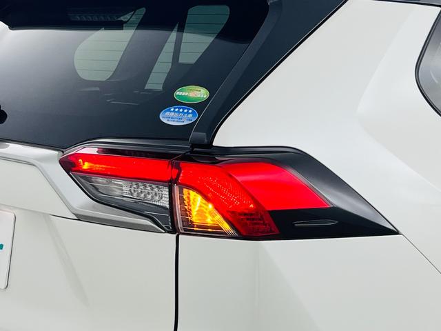 ＲＡＶ４ Ｇ　Ｚパッケージ　ワンオーナー　トヨタセーフティーセンス　ナビ付純正ディスプレイオーディオ　バックカメラ　ＥＴＣ　置くだけ充電　電子パーキング　パワーバックドア　パワーシート　シートヒーター　ステアリングヒーター（73枚目）