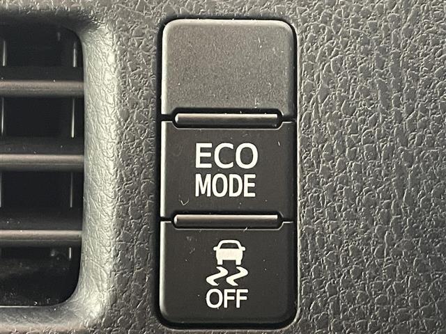 ヴォクシー ＺＳ　煌ＩＩ　社外ナビ　Ｂｌｕｅｔｏｏｔｈ　バックカメラ　ＥＴＣ　ドライブレコーダー　衝突軽減ブレーキ　オートハイビーム　両側パワースライドドア　革巻きステアリング　プッシュスタート　アイドリングストップ　ＬＥＤ（33枚目）