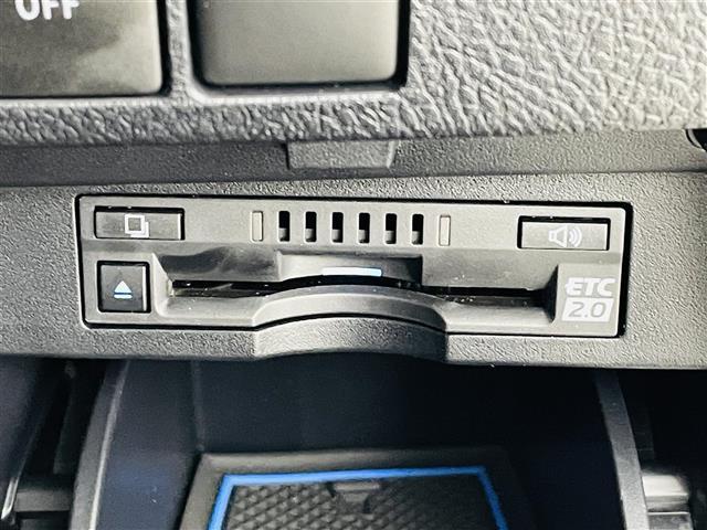 ヴェルファイア ２．５Ｚ　Ｇエディション　純正ナビ　純正フリップダウンモニター　両側パワースライドドア　パワーリアゲート　パワーシート　シートヒーター　ベンチレーションシート　デジタルインナーミラー　ＪＢＬサウンドシステム（5枚目）