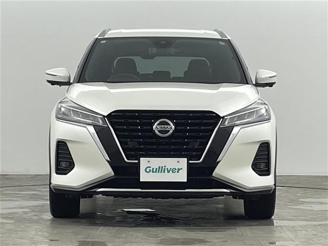 キックス Ｘ　セーフティアシスト　純正ナビ（フルセグＴＶ／ＢＴ／ＳＤ／ＣＤ／ＤＶＤ／ＦＭ／ＡＭ）　バックカメラ　全方位カメラ　ＥＴＣ　デジタルインナーミラー　前方ドラレコ　ハーフレザーシート　オートライト（37枚目）