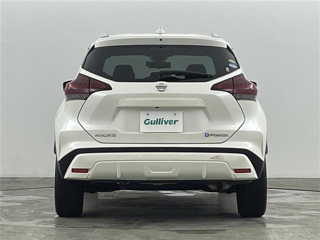 キックス Ｘ　セーフティアシスト　純正ナビ（フルセグＴＶ／ＢＴ／ＳＤ／ＣＤ／ＤＶＤ／ＦＭ／ＡＭ）　バックカメラ　全方位カメラ　ＥＴＣ　デジタルインナーミラー　前方ドラレコ　ハーフレザーシート　オートライト（38枚目）