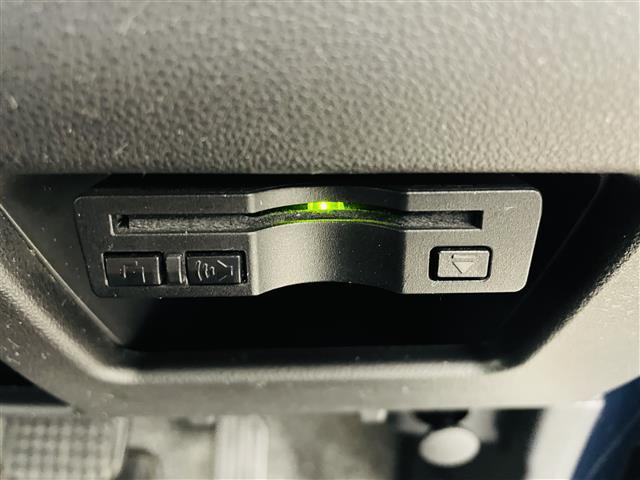 タント Ｘ　ＶＳ　ＳＡＩＩＩ　スマートアシスト　純正７インチナビ　フルセグＴＶ／ＵＳＢ／ＢＴ／ＣＤ／ＤＶＤ／ＡＭ／ＦＭ　両側パワスラ　シートヒーター　ＬＥＤオートライト　全方位カメラ　ＥＴＣ　ドラレコ　純正ＡＷ　純正フロアマット（7枚目）