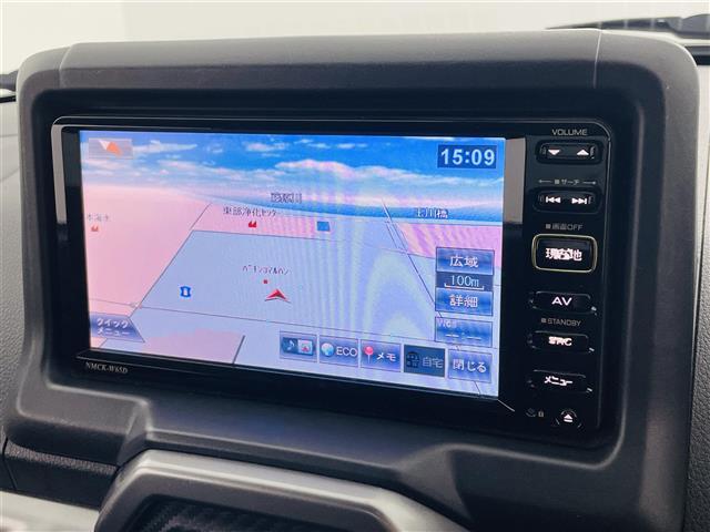 コペン エクスプレイ　純正ナビ（ワンセグＴＶ／ＣＤ／ＳＤ／ＵＳＢ／ＦＭ／ＡＭ）　オープンカー　横滑り防止装置　ｅｃｏＩＤＬＥモード　シートヒーター　オートエアコン　ＭＴモード付ＡＴ　プッシュスタート　スマートキー　ＬＥＤ（3枚目）