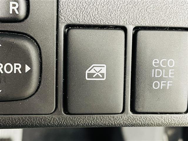 コペン エクスプレイ　純正ナビ（ワンセグＴＶ／ＣＤ／ＳＤ／ＵＳＢ／ＦＭ／ＡＭ）　オープンカー　横滑り防止装置　ｅｃｏＩＤＬＥモード　シートヒーター　オートエアコン　ＭＴモード付ＡＴ　プッシュスタート　スマートキー　ＬＥＤ（5枚目）