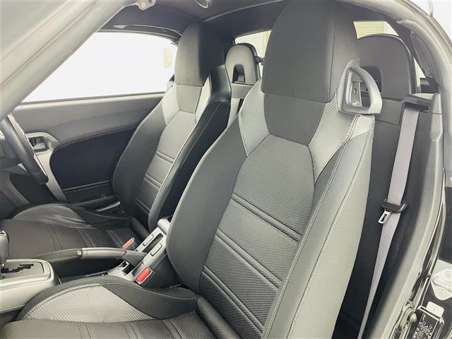 コペン エクスプレイ　純正ナビ（ワンセグＴＶ／ＣＤ／ＳＤ／ＵＳＢ／ＦＭ／ＡＭ）　オープンカー　横滑り防止装置　ｅｃｏＩＤＬＥモード　シートヒーター　オートエアコン　ＭＴモード付ＡＴ　プッシュスタート　スマートキー　ＬＥＤ（22枚目）