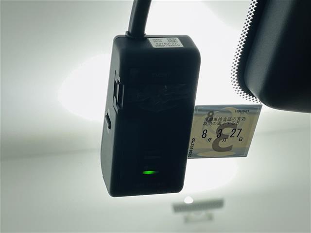 LC LC500 コンバーチブル 純正ナビ CD/DVD/BT/フルセグTV ビルトインETC レザーシート シートヒーター エアシート パワーシート レーダークルーズコントロール レーンキープアシスト デジタルインナーミラー(7枚目)