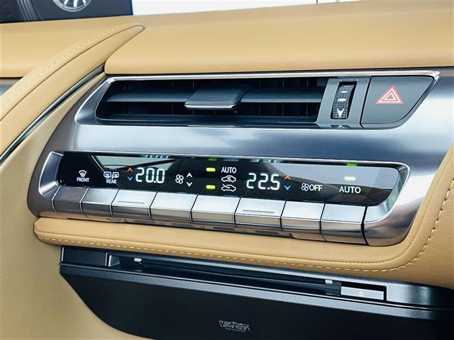 LC LC500 コンバーチブル 純正ナビ CD/DVD/BT/フルセグTV ビルトインETC レザーシート シートヒーター エアシート パワーシート レーダークルーズコントロール レーンキープアシスト デジタルインナーミラー(30枚目)