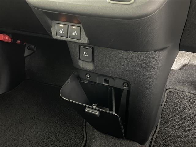 ムーヴキャンバス ストライプスＧ　スマートアシスト　両側パワースライドドア　シートヒータ　ステアリングスイッチ　オートＬＥＤライト　フォグランプ　電子パーキング　ブレーキホールド　純正フロアマット　プッシュスタート　スペアキー（32枚目）