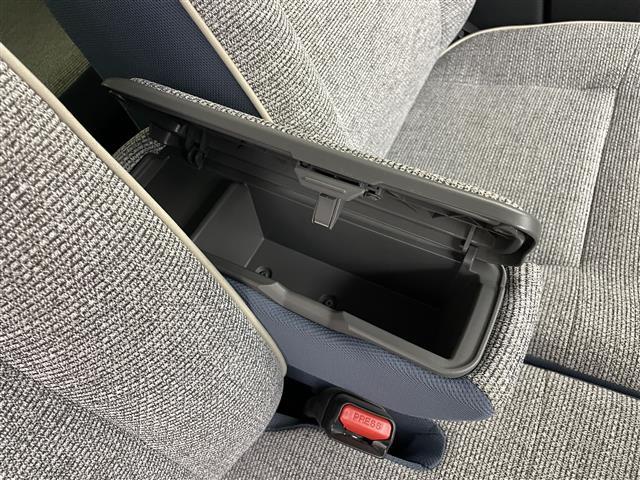 ムーヴキャンバス ストライプスＧ　スマートアシスト　両側パワースライドドア　シートヒータ　ステアリングスイッチ　オートＬＥＤライト　フォグランプ　電子パーキング　ブレーキホールド　純正フロアマット　プッシュスタート　スペアキー（35枚目）