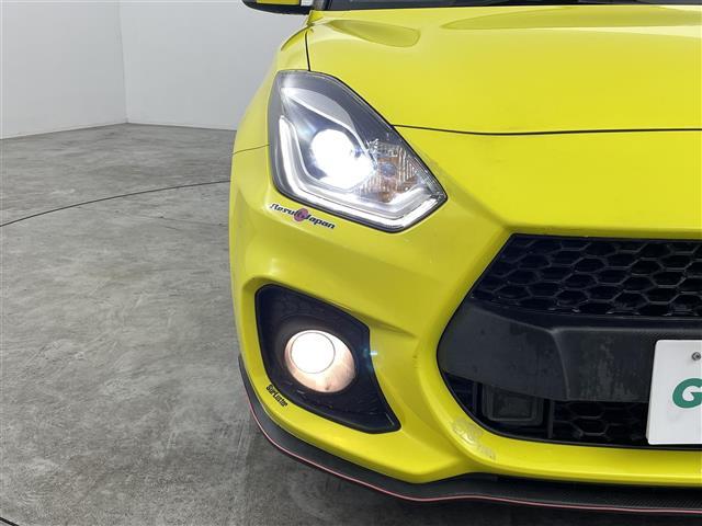 スイフトスポーツ ベースグレード　セーフティパッケージ　ＥＴＣ　衝突軽減ブレーキ　車線逸脱警報　誤発進抑制機能　ふらつき警報　先行車発進お知らせ　Ｄシートヒーター　オートライト　オートマチックハイビーム　６速ＭＴ　純正エアロ（14枚目）