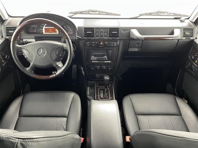 Ｇクラス Ｇ５５　ＡＭＧロング　社外ナビ　サンルーフ　クルーズコントロール　ＥＴＣ　レザーシート　パワーシート　シートヒーター　フォグランプ　純正フロアマット　ドアバイザー　リモコンキー　オートライト（2枚目）