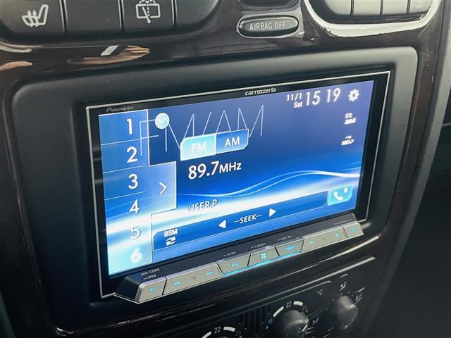 Ｇクラス Ｇ５５　ＡＭＧロング　社外ナビ　サンルーフ　クルーズコントロール　ＥＴＣ　レザーシート　パワーシート　シートヒーター　フォグランプ　純正フロアマット　ドアバイザー　リモコンキー　オートライト（29枚目）