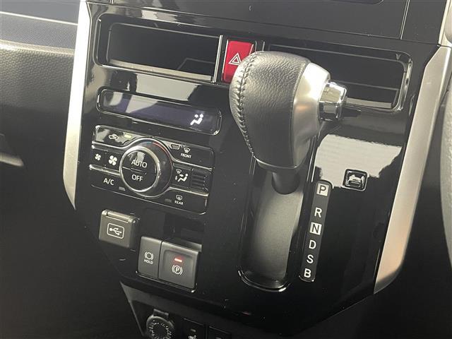 ルーミー カスタムＧ　トヨタセーフティセンス　純正７インチメモリーナビ　フルセグＴＶ／ＢＴ／ＵＳＢ／ＣＤ／ＤＶＤ／ｉＰｏｄ／ＡＭ／ＦＭ　全方位カメラ　ＡＣＣ　ＥＴＣ　シートヒーター　社外センターコンソール　スペアキー（33枚目）