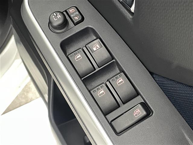 ルーミー カスタムＧ　トヨタセーフティセンス　純正７インチメモリーナビ　フルセグＴＶ／ＢＴ／ＵＳＢ／ＣＤ／ＤＶＤ／ｉＰｏｄ／ＡＭ／ＦＭ　全方位カメラ　ＡＣＣ　ＥＴＣ　シートヒーター　社外センターコンソール　スペアキー（35枚目）