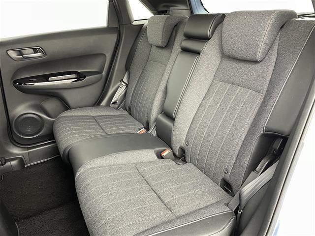 フィット ｅ：ＨＥＶホーム　ホンダセンシング　衝突軽減ブレーキ　誤発進抑制機能　後方誤発進抑制機能　近距離衝突軽減ブレーキ路外路外逸脱抑制機能　クルーズコントロール　純正ナビ　Ｂｌｕｅｔｏｏｔｈ　ＴＶ　前後ドライブレコーダー（21枚目）