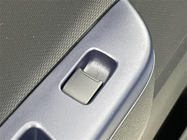 アルト L セーフティサポート 衝突被害軽減ブレーキ 誤発進抑制機能 車線逸脱抑制機能 先行車発進お知らせ機能 ハイビームアシスト 純正ディスプレイオーディオ Bluetooth Bカメラ ETC シートヒーター(35枚目)