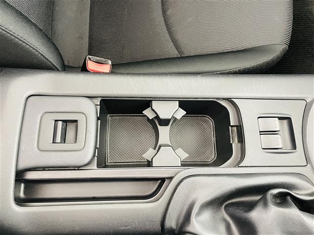 ロードスター Ｓ　ＲＨＴ　オープンカー　社外７インチナビ　型番；Ｃ９Ｐ９　フルセグＴＶ／ＣＤ／ＤＶＤ／ＢＴ／ｉＰｏｄ／ＡＵＸ／ＵＳＢ／ＣＤ／ＦＭ／ＡＭ　ＬＥＤヘッドライト　純正ＡＷ　パドルシフト　デジタルインナーミラー（34枚目）