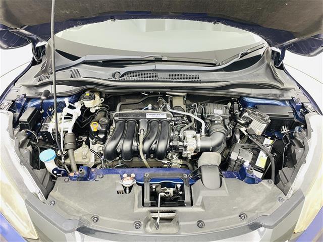 ヴェゼル Ｓ　シティブレーキアクティブシステム　純正ナビ　ワンセグＴＶ／ＣＤ／ＤＶＤ／ＢＴ／ＦＭ／ＡＭ　バックカメラ　クルコン　ＬＥＤライト　フォグ　純正ＡＷ　革ステ　ワイパーデバイサー　ルーフレール　前後ドラレコ（41枚目）