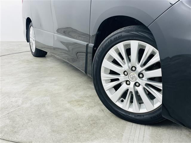 アルファード 240S 社外ナビ 社外フリップダウンモニター サンルーフ バックカメラ ドライブレコーダー 両側パワースライドドア ETC オートライト フォグランプ Pスタート スマートキー フロアマット ドアバイザー(19枚目)