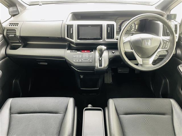 ステップワゴンスパーダ Ｚ　クールスピリット　社外ナビ／フルセグＴＶ／バックカメラ／両側パワースライドドア／ＥＴＣ／革巻きステアリング／パドルシフト／純正ＡＷ／スマートキー／ＨＩＤヘッドライト／純正フロアマット／ドアバイザー◇ウィンカーミラー（2枚目）