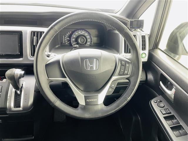 ステップワゴンスパーダ Ｚ　クールスピリット　社外ナビ／フルセグＴＶ／バックカメラ／両側パワースライドドア／ＥＴＣ／革巻きステアリング／パドルシフト／純正ＡＷ／スマートキー／ＨＩＤヘッドライト／純正フロアマット／ドアバイザー◇ウィンカーミラー（22枚目）