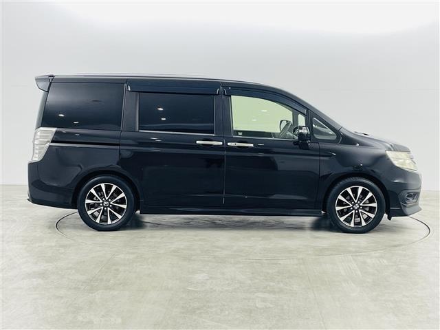 ステップワゴンスパーダ Ｚ　クールスピリット　社外ナビ／フルセグＴＶ／バックカメラ／両側パワースライドドア／ＥＴＣ／革巻きステアリング／パドルシフト／純正ＡＷ／スマートキー／ＨＩＤヘッドライト／純正フロアマット／ドアバイザー◇ウィンカーミラー（39枚目）